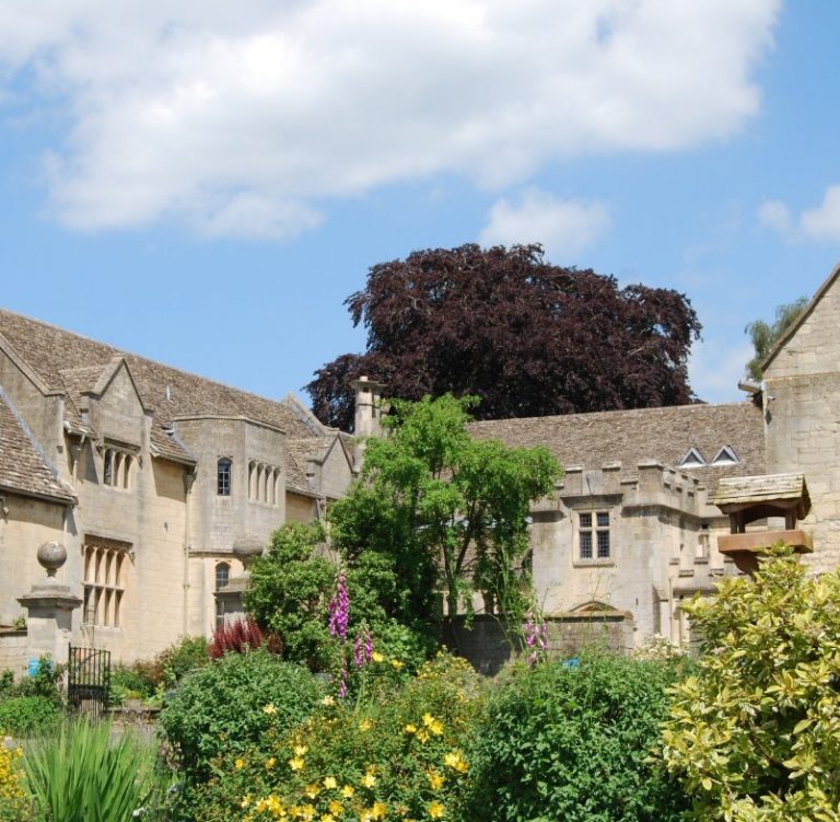 Estate Agent In Leckhampton Perry Contact Us Today