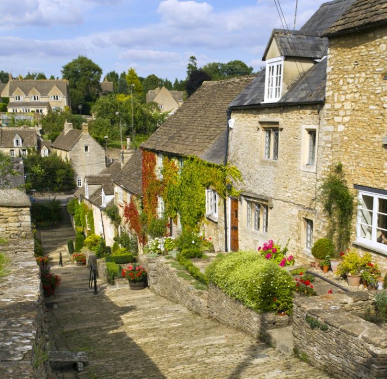 Hills Homes, Tetbury Perry Estate Agents